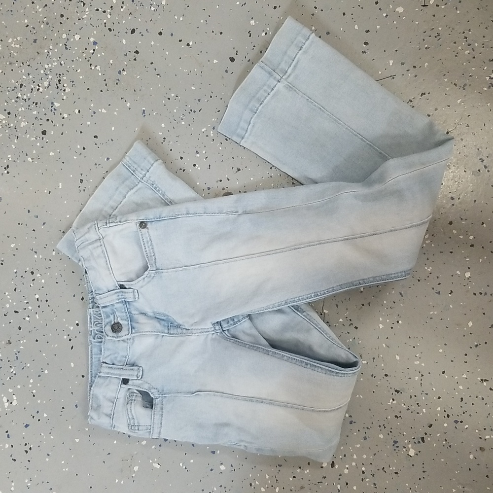 Rock & roll girl flair jeans